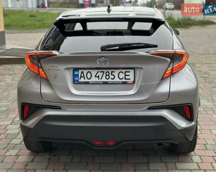 Сірий Тойота C-HR, об'ємом двигуна 1.2 л та пробігом 102 тис. км за 20800 $, фото 6 на Automoto.ua