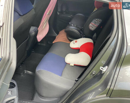 Серый Тойота C-HR, объемом двигателя 1.2 л и пробегом 64 тыс. км за 21450 $, фото 43 на Automoto.ua