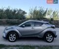 Серый Тойота C-HR, объемом двигателя 1.2 л и пробегом 94 тыс. км за 21000 $, фото 1 на Automoto.ua