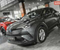 Серый Тойота C-HR, объемом двигателя 1.8 л и пробегом 84 тыс. км за 22999 $, фото 2 на Automoto.ua