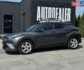 Серый Тойота C-HR, объемом двигателя 1.8 л и пробегом 70 тыс. км за 22999 $, фото 4 на Automoto.ua