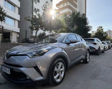 Серый Тойота C-HR, объемом двигателя 1.2 л и пробегом 94 тыс. км за 21000 $, фото 11 на Automoto.ua