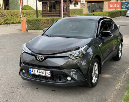 Серый Тойота C-HR, объемом двигателя 1.2 л и пробегом 64 тыс. км за 21450 $, фото 8 на Automoto.ua