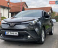 Серый Тойота C-HR, объемом двигателя 1.2 л и пробегом 64 тыс. км за 21450 $, фото 61 на Automoto.ua