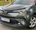 Серый Тойота C-HR, объемом двигателя 1.2 л и пробегом 64 тыс. км за 21450 $, фото 5 на Automoto.ua
