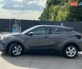 Серый Тойота C-HR, объемом двигателя 1.8 л и пробегом 194 тыс. км за 16999 $, фото 6 на Automoto.ua