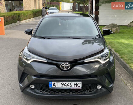 Серый Тойота C-HR, объемом двигателя 1.2 л и пробегом 64 тыс. км за 21450 $, фото 10 на Automoto.ua