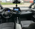 Сірий Тойота C-HR, об'ємом двигуна 1.2 л та пробігом 102 тис. км за 20800 $, фото 19 на Automoto.ua