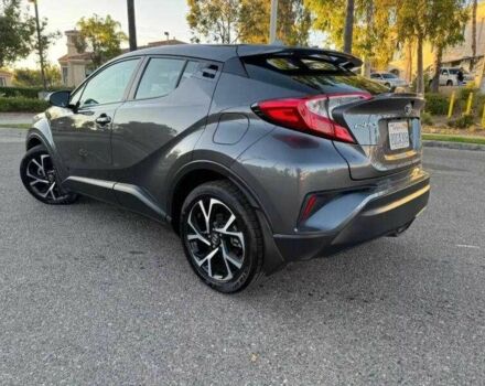 Тойота C-HR 2018 в Тернополе на Automoto.ua Серый Тойота C-HR, объемом двигателя 2 л и пробегом 53 тыс. км за 5800 $, фото 4 на Automoto.ua