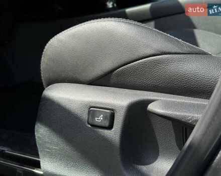 Серый Тойота C-HR, объемом двигателя 1.8 л и пробегом 70 тыс. км за 22999 $, фото 20 на Automoto.ua