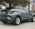 Серый Тойота C-HR, объемом двигателя 1.2 л и пробегом 64 тыс. км за 21450 $, фото 14 на Automoto.ua