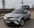 Серый Тойота C-HR, объемом двигателя 1.2 л и пробегом 55 тыс. км за 22500 $, фото 13 на Automoto.ua