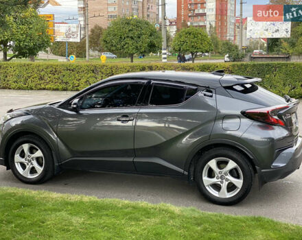 Серый Тойота C-HR, объемом двигателя 1.2 л и пробегом 64 тыс. км за 21450 $, фото 55 на Automoto.ua