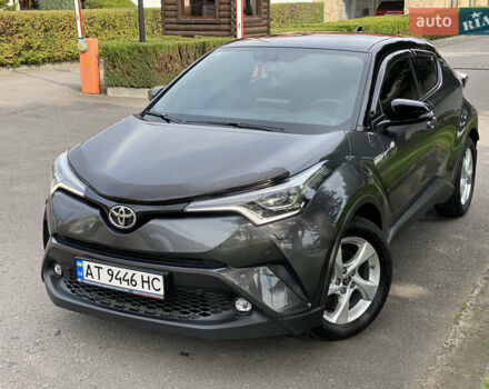 Серый Тойота C-HR, объемом двигателя 1.2 л и пробегом 64 тыс. км за 21450 $, фото 26 на Automoto.ua