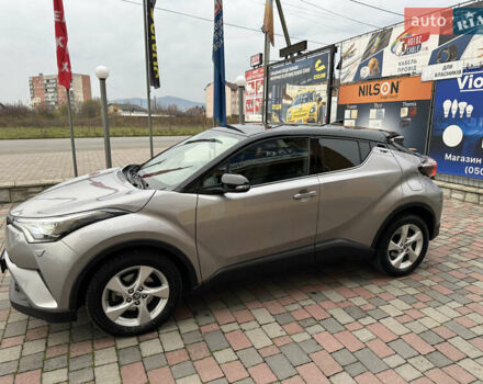 Сірий Тойота C-HR, об'ємом двигуна 1.2 л та пробігом 102 тис. км за 20800 $, фото 10 на Automoto.ua