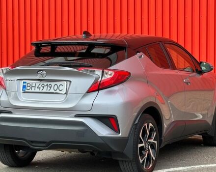 Сірий Тойота C-HR, об'ємом двигуна 0 л та пробігом 49 тис. км за 19500 $, фото 3 на Automoto.ua