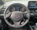 Серый Тойота C-HR, объемом двигателя 1.99 л и пробегом 150 тыс. км за 16385 $, фото 8 на Automoto.ua