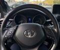 Серый Тойота C-HR, объемом двигателя 1.2 л и пробегом 94 тыс. км за 21000 $, фото 35 на Automoto.ua