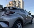 Серый Тойота C-HR, объемом двигателя 1.2 л и пробегом 94 тыс. км за 21000 $, фото 7 на Automoto.ua