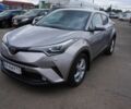 Серый Тойота C-HR, объемом двигателя 0.12 л и пробегом 75 тыс. км за 19700 $, фото 1 на Automoto.ua