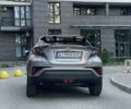 Серый Тойота C-HR, объемом двигателя 1.99 л и пробегом 171 тыс. км за 19000 $, фото 8 на Automoto.ua