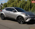 Серый Тойота C-HR, объемом двигателя 2 л и пробегом 53 тыс. км за 22700 $, фото 1 на Automoto.ua