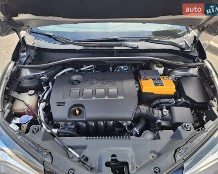 Серый Тойота C-HR, объемом двигателя 1.99 л и пробегом 86 тыс. км за 18600 $, фото 12 на Automoto.ua