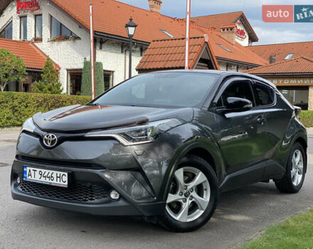 Серый Тойота C-HR, объемом двигателя 1.2 л и пробегом 64 тыс. км за 21450 $, фото 24 на Automoto.ua