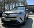 Серый Тойота C-HR, объемом двигателя 2 л и пробегом 40 тыс. км за 21500 $, фото 1 на Automoto.ua