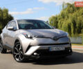 Серый Тойота C-HR, объемом двигателя 2 л и пробегом 53 тыс. км за 22700 $, фото 3 на Automoto.ua