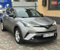 Сірий Тойота C-HR, об'ємом двигуна 1.2 л та пробігом 102 тис. км за 20800 $, фото 2 на Automoto.ua