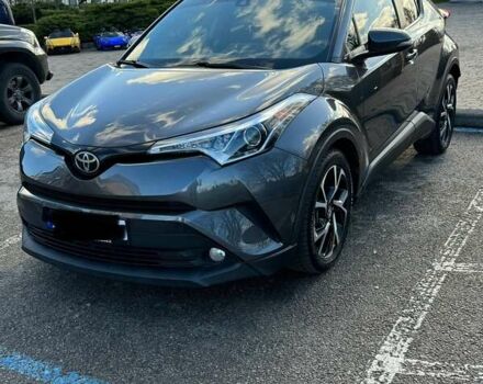 Сірий Тойота C-HR, об'ємом двигуна 2 л та пробігом 75 тис. км за 21500 $, фото 1 на Automoto.ua