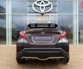 Серый Тойота C-HR, объемом двигателя 1.99 л и пробегом 150 тыс. км за 16385 $, фото 3 на Automoto.ua