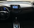 Серый Тойота C-HR, объемом двигателя 2 л и пробегом 75 тыс. км за 20000 $, фото 7 на Automoto.ua