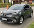 Серый Тойота C-HR, объемом двигателя 1.2 л и пробегом 64 тыс. км за 21450 $, фото 58 на Automoto.ua