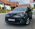 Серый Тойота C-HR, объемом двигателя 1.2 л и пробегом 64 тыс. км за 21450 $, фото 27 на Automoto.ua