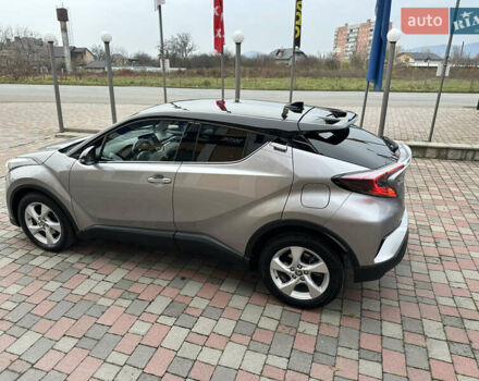 Сірий Тойота C-HR, об'ємом двигуна 1.2 л та пробігом 102 тис. км за 20800 $, фото 9 на Automoto.ua
