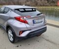 Серый Тойота C-HR, объемом двигателя 1.99 л и пробегом 77 тыс. км за 18700 $, фото 6 на Automoto.ua