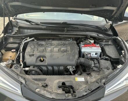 Серый Тойота C-HR, объемом двигателя 2 л и пробегом 58 тыс. км за 18000 $, фото 13 на Automoto.ua