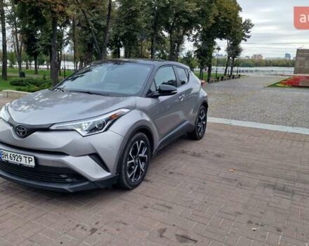 Серый Тойота C-HR, объемом двигателя 1.99 л и пробегом 72 тыс. км за 18500 $, фото 9 на Automoto.ua