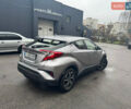 Серый Тойота C-HR, объемом двигателя 1.99 л и пробегом 80 тыс. км за 20500 $, фото 7 на Automoto.ua