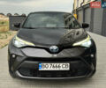 Сірий Тойота C-HR, об'ємом двигуна 1.99 л та пробігом 74 тис. км за 28800 $, фото 2 на Automoto.ua