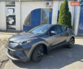 Серый Тойота C-HR, объемом двигателя 1.99 л и пробегом 47 тыс. км за 18999 $, фото 1 на Automoto.ua