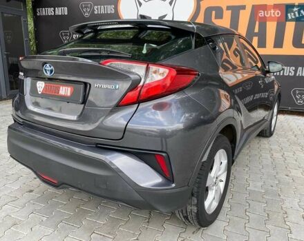 Серый Тойота C-HR, объемом двигателя 1.8 л и пробегом 128 тыс. км за 21300 $, фото 9 на Automoto.ua