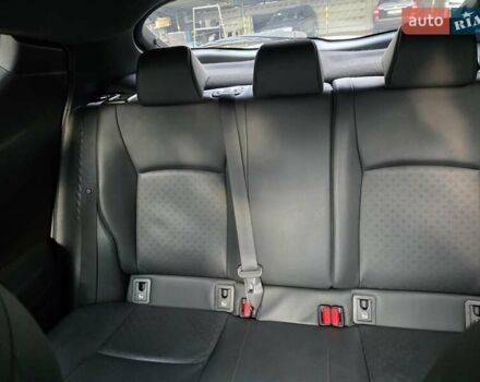 Сірий Тойота C-HR, об'ємом двигуна 1.8 л та пробігом 60 тис. км за 26500 $, фото 28 на Automoto.ua