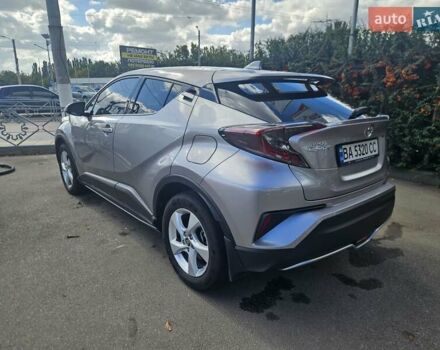 Серый Тойота C-HR, объемом двигателя 1.2 л и пробегом 24 тыс. км за 21999 $, фото 9 на Automoto.ua