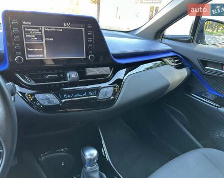 Сірий Тойота C-HR, об'ємом двигуна 1.2 л та пробігом 25 тис. км за 23900 $, фото 36 на Automoto.ua