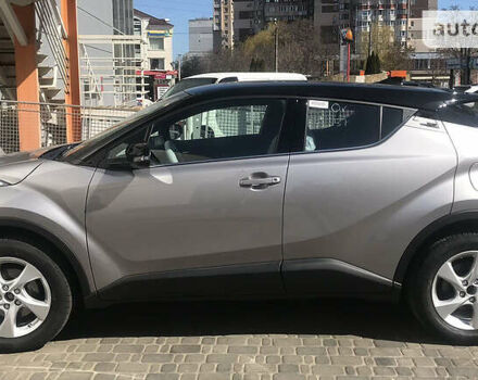 Сірий Тойота C-HR, об'ємом двигуна 2 л та пробігом 21 тис. км за 25200 $, фото 2 на Automoto.ua