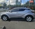 Серый Тойота C-HR, объемом двигателя 1.2 л и пробегом 24 тыс. км за 21999 $, фото 7 на Automoto.ua