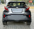 Серый Тойота C-HR, объемом двигателя 1.99 л и пробегом 47 тыс. км за 19299 $, фото 4 на Automoto.ua